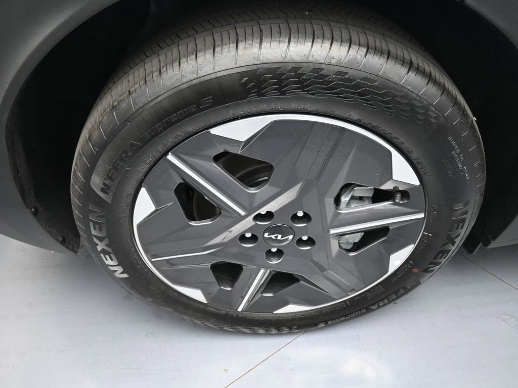 New 2025 Kia EV6 Light image 12