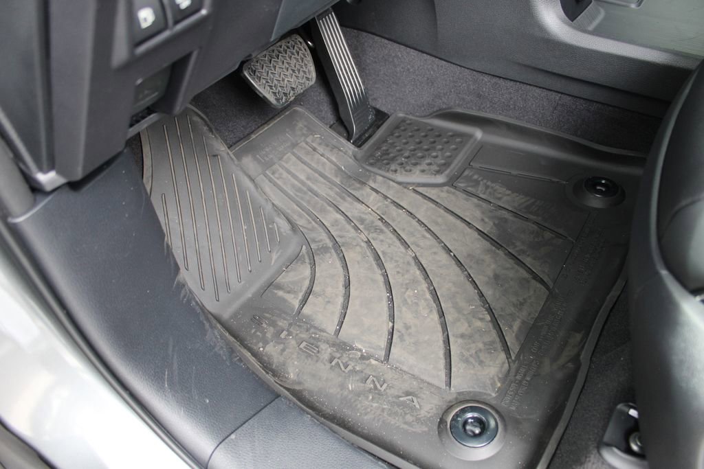 New 2026 Toyota Sienna XSE image 22