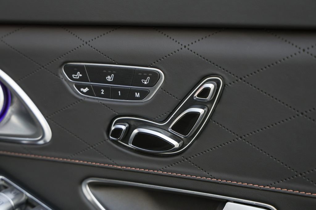 Used 2020 Mercedes-Benz Maybach S 650 image 26