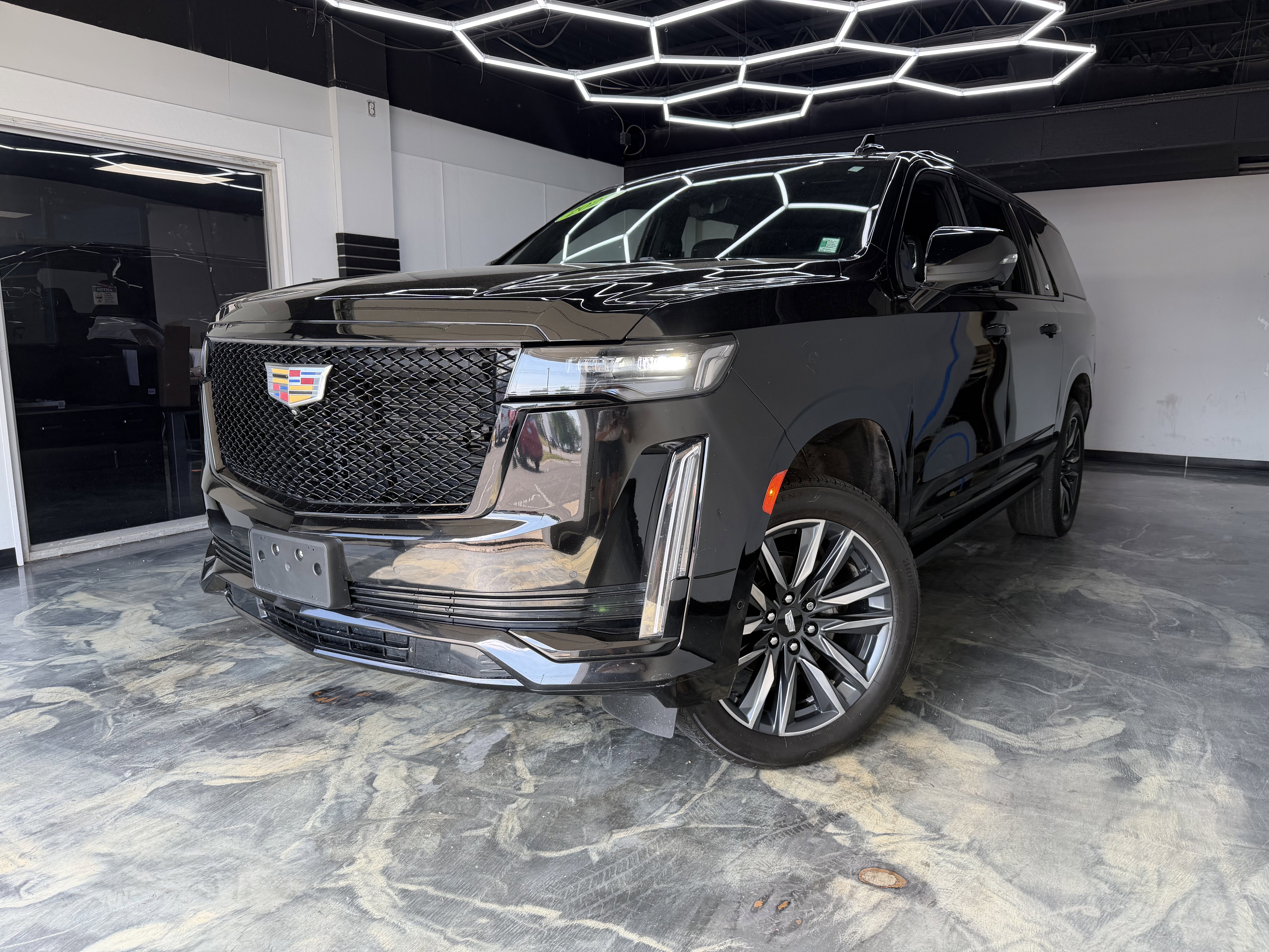 Used 2022 Cadillac Escalade ESV Sport w/ Touring Package AWD/4WD image 1