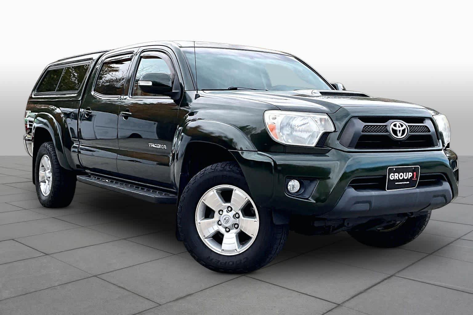 Used 2014 Toyota Tacoma 4x4 Double Cab w/ TRD Sport Package image 2
