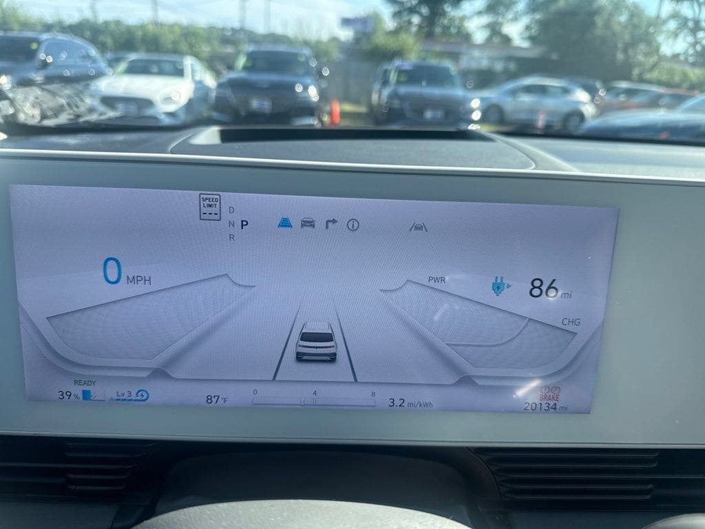 Used 2024 Hyundai Ioniq 5 Limited AWD/4WD image 10
