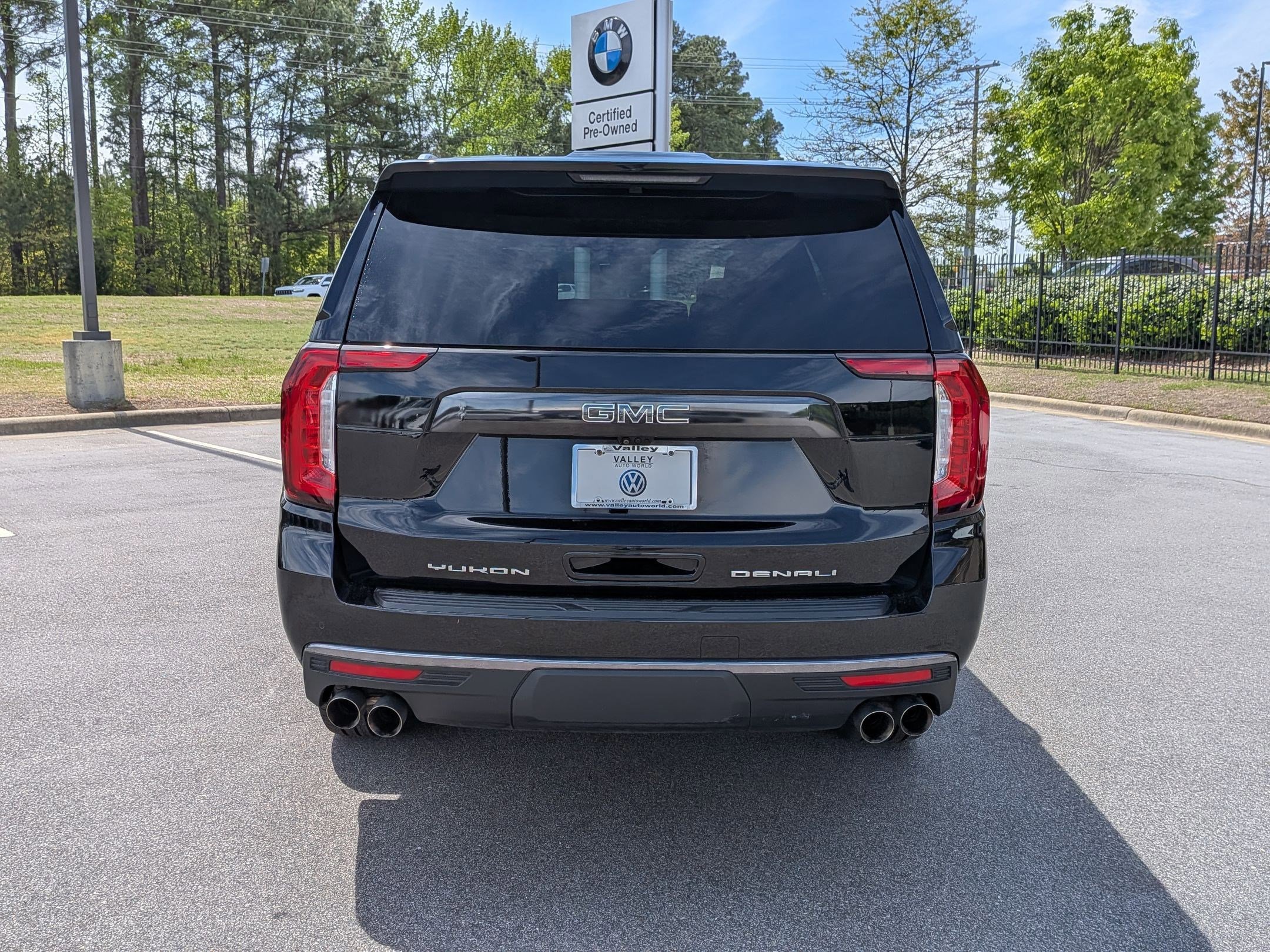 Used 2024 GMC Yukon Denali Ultimate image 4