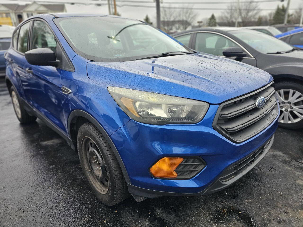 Used 2018 Ford Escape S image 5
