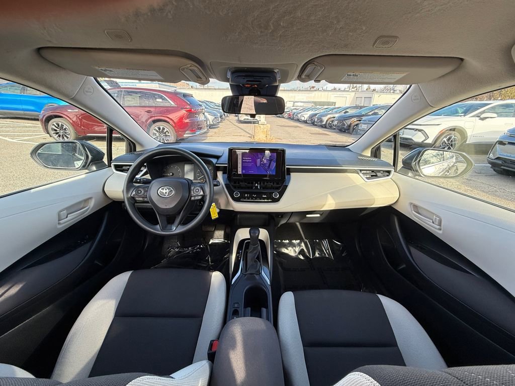 Used 2024 Toyota Corolla LE image 22