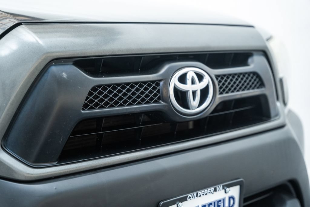Used 2014 Toyota Tacoma PreRunner w/ Convenience Package RWD image 11