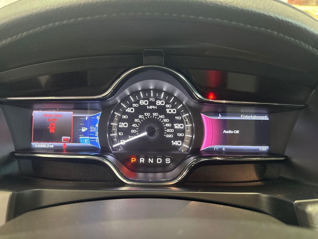 Used 2013 Lincoln MKS AWD image 14