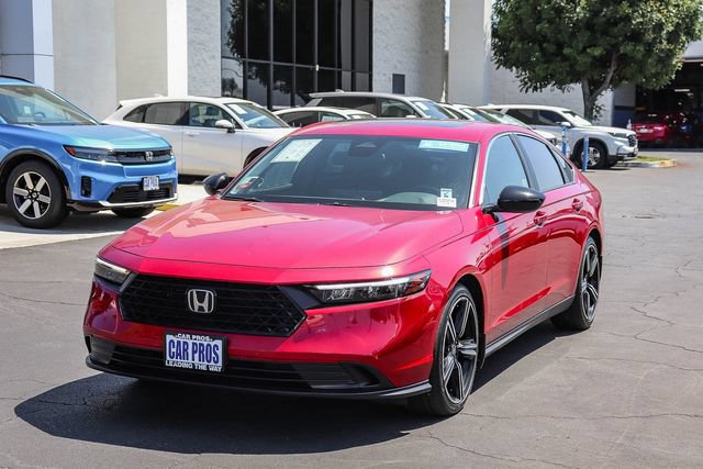 Used 2025 Honda Accord Sport image 5