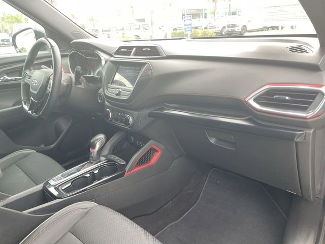 Used 2022 Chevrolet TrailBlazer RS image 27