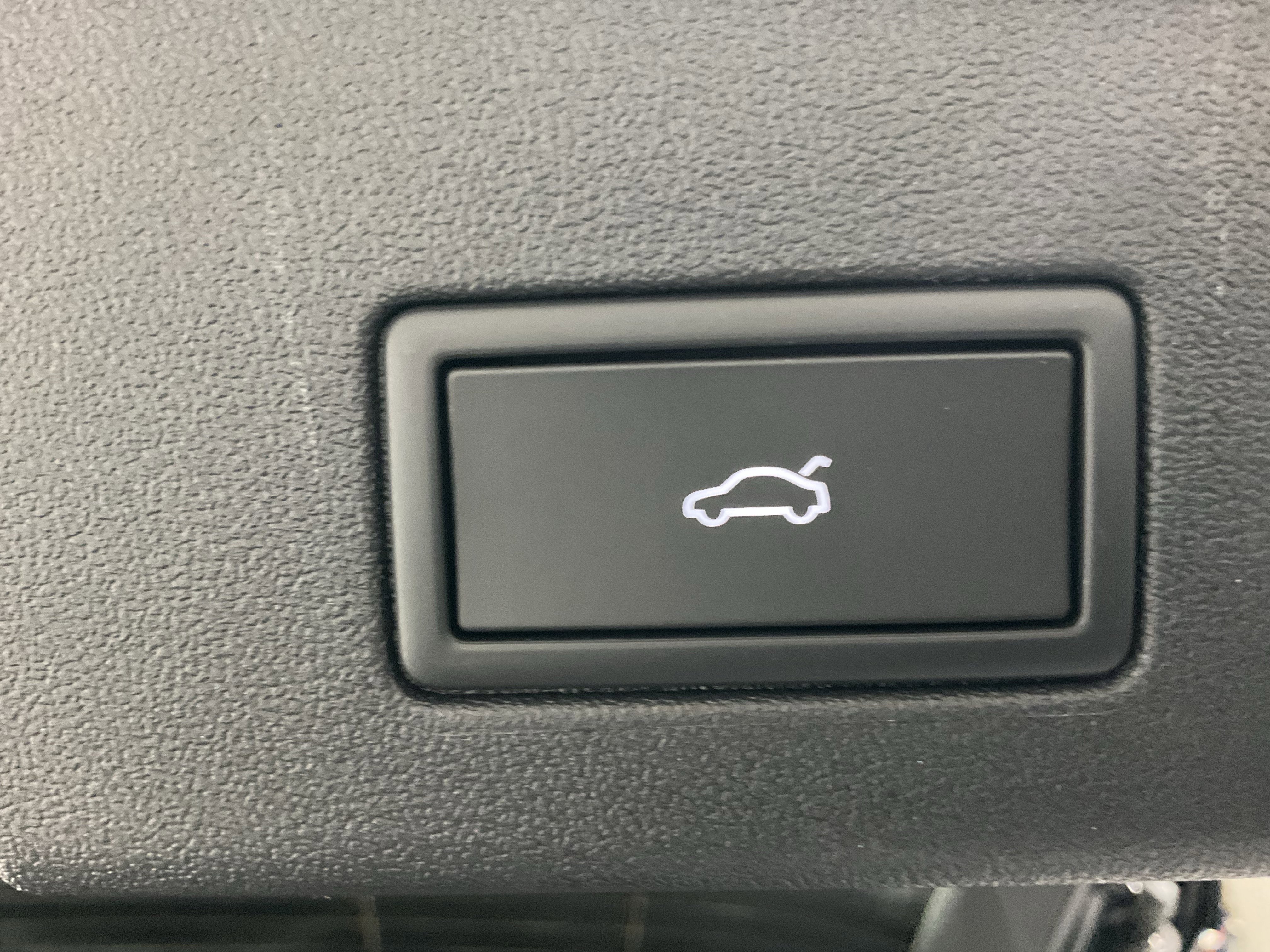 New 2026 Volkswagen ID.4 Pro S image 16