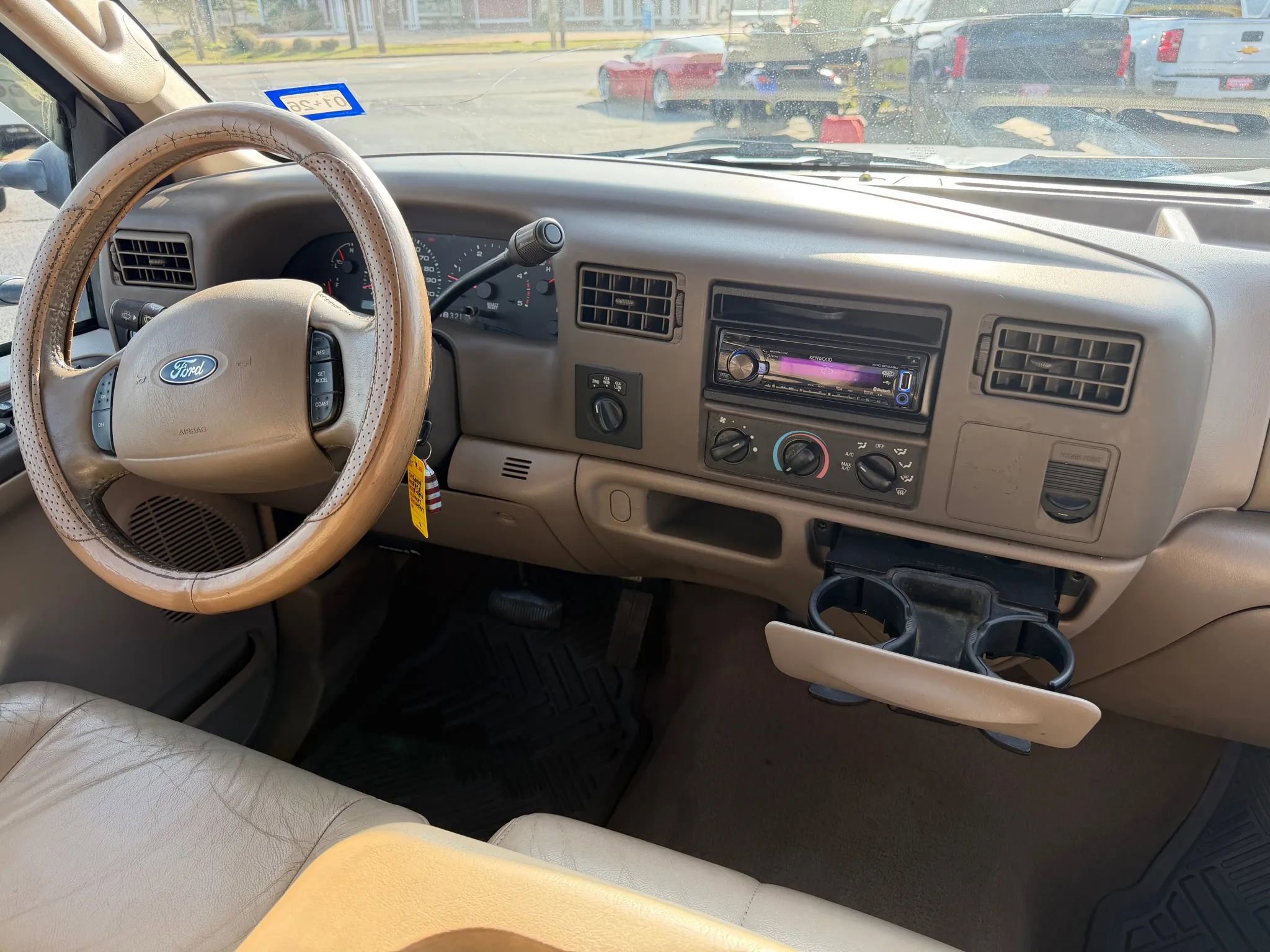 Used 2004 Ford F250 Lariat image 10