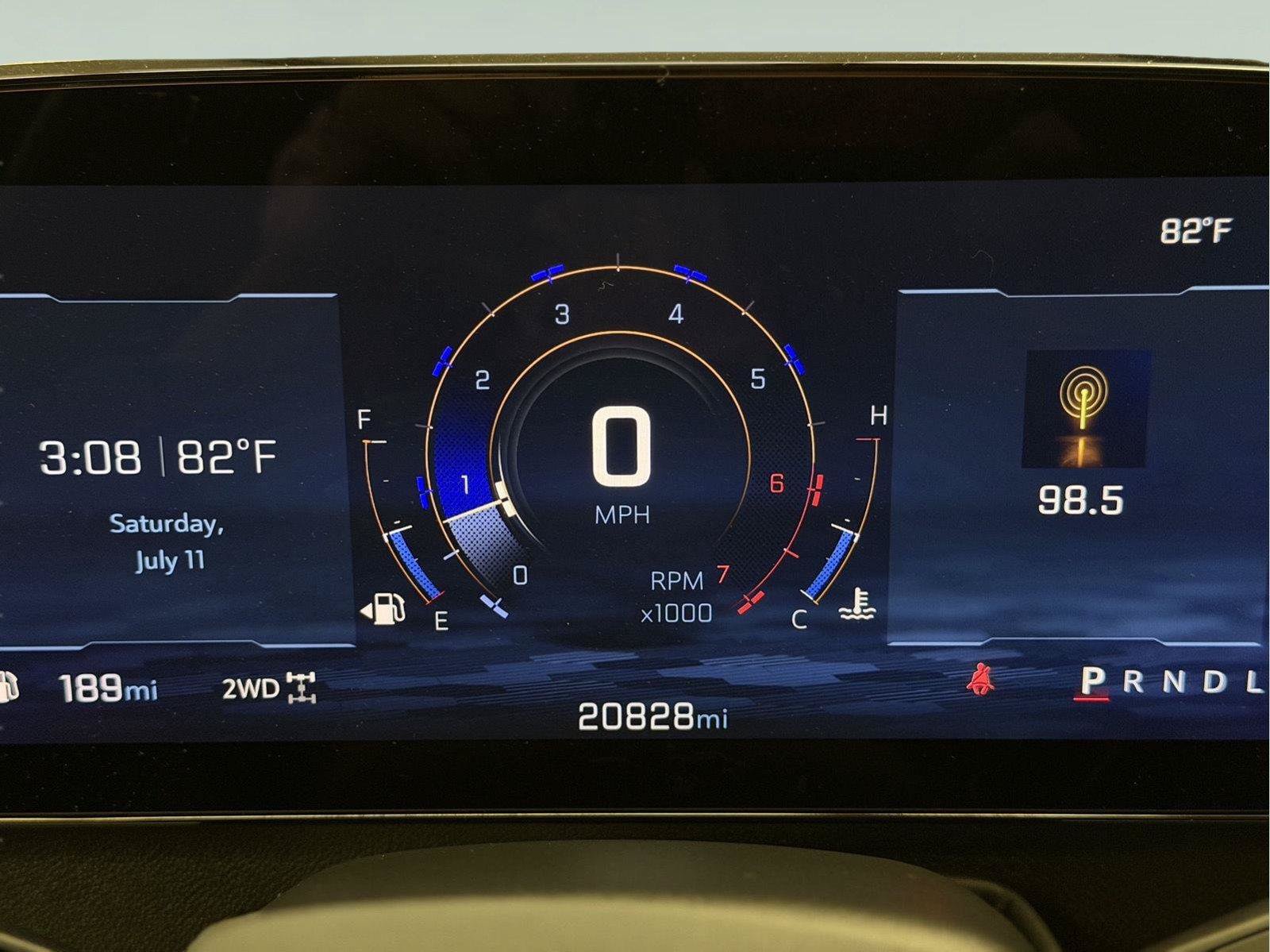 Used 2025 Chevrolet Traverse LT AWD/4WD image 11