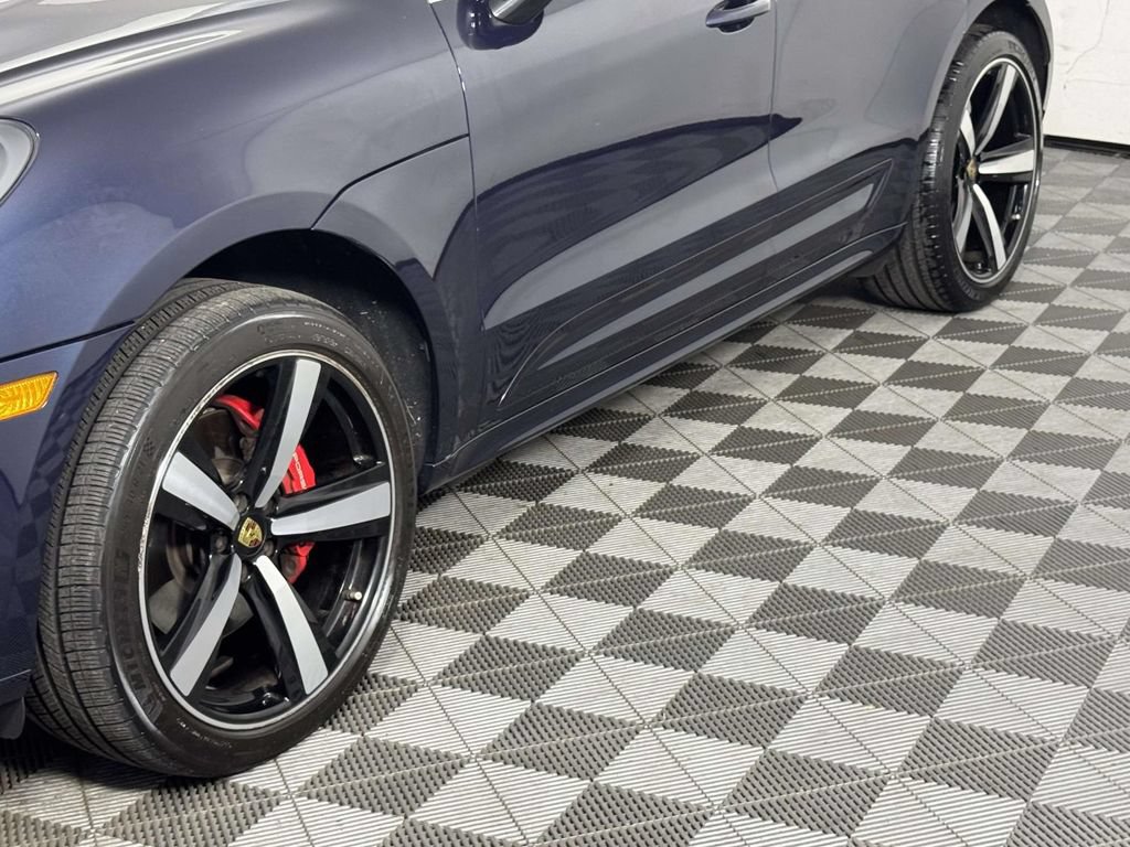 Used 2022 Porsche Macan S AWD/4WD image 13