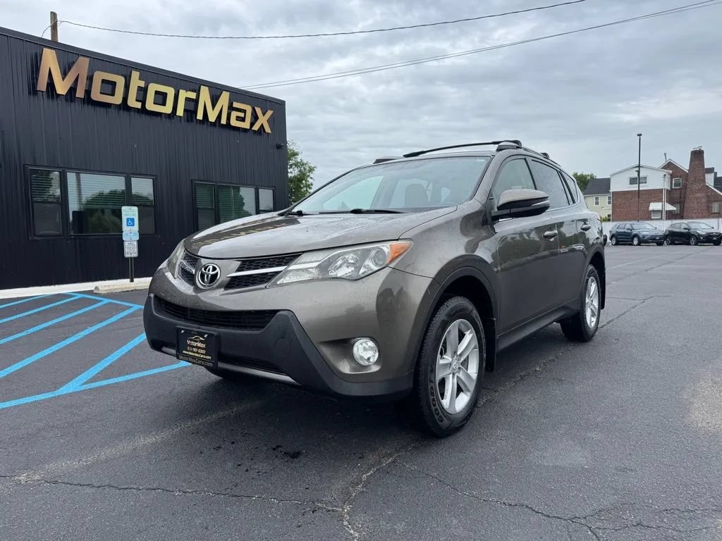 Used 2014 Toyota RAV4 XLE AWD/4WD image 1