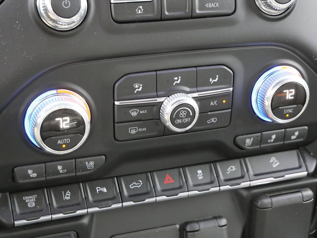 Used 2021 GMC Sierra 3500 AT4 w/ AT4 Preferred Package image 39