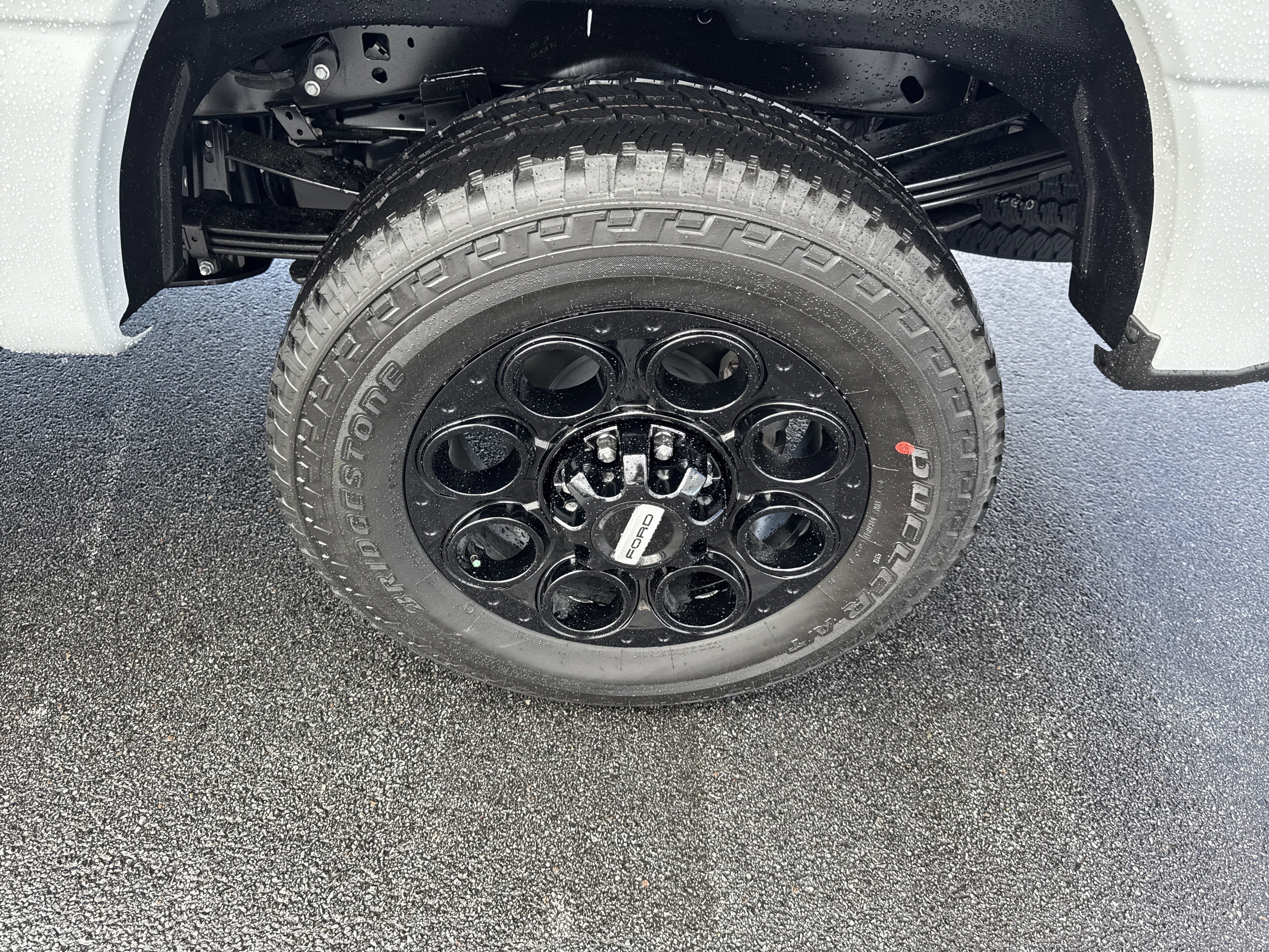 New 2026 Ford F250 Lariat w/ Black Appearance Package image 19