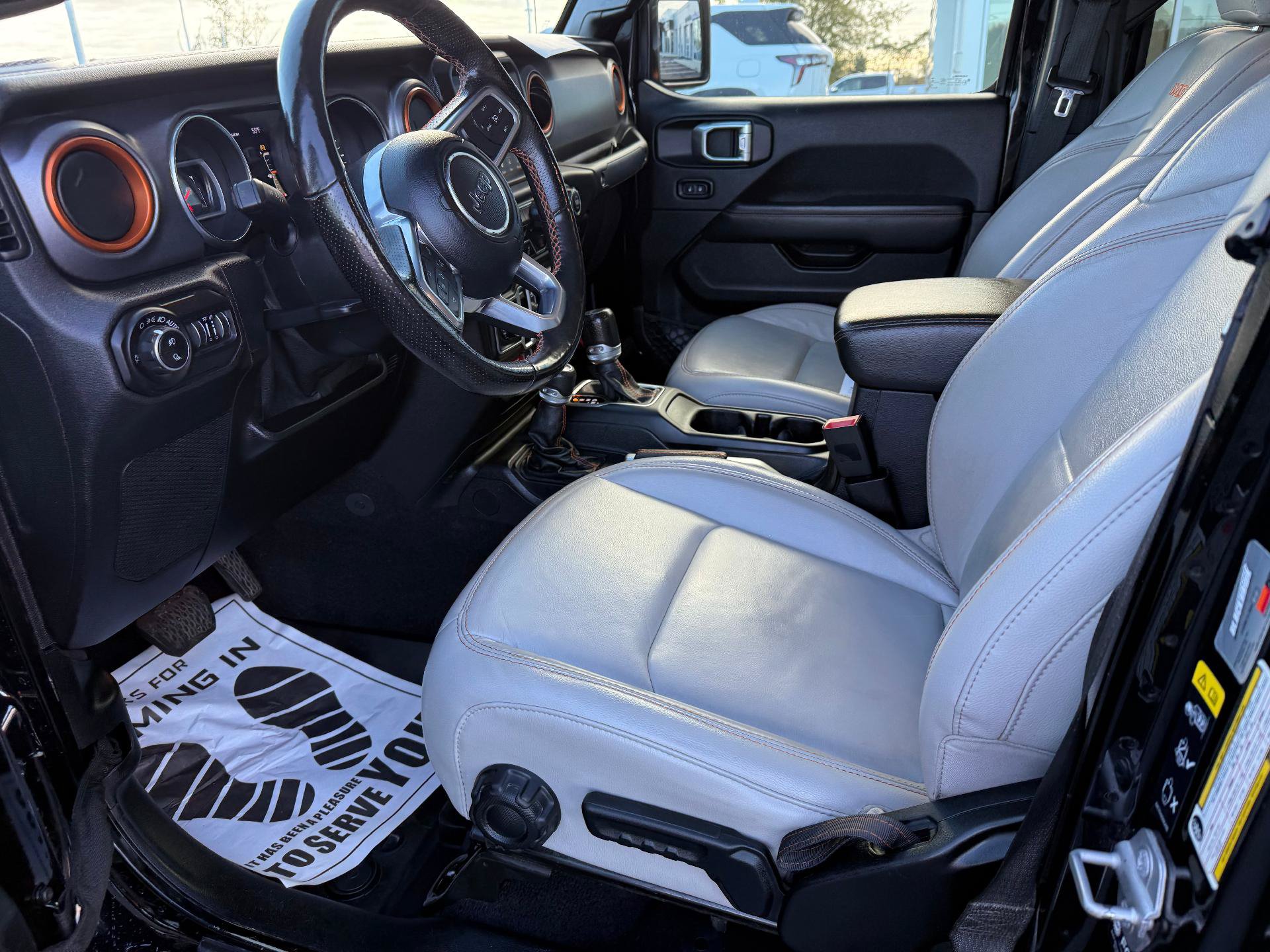 Used 2021 Jeep Gladiator Mojave AWD/4WD image 14