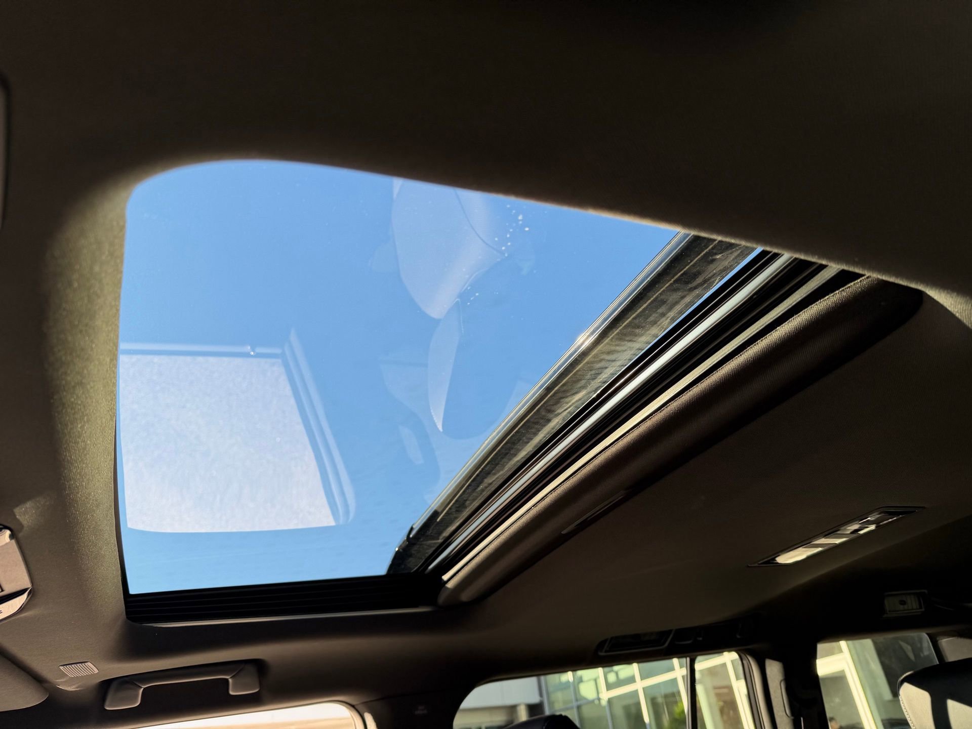 Used 2025 Lexus GX 550 550 Premium+ w/ Accessory Package (2T) image 15