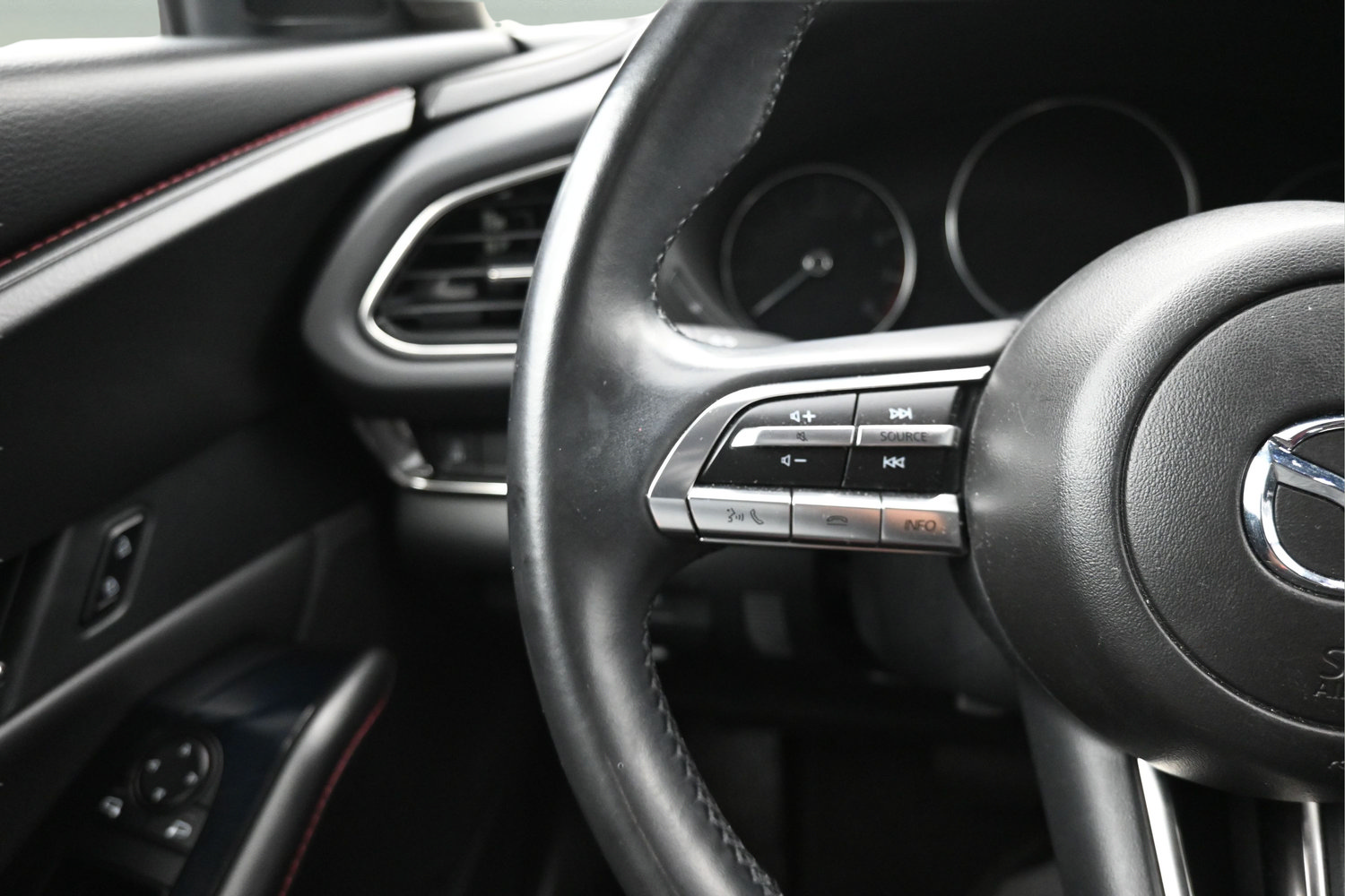 Used 2023 MAZDA CX-30 AWD 2.5 S w/ Preferred Package image 13