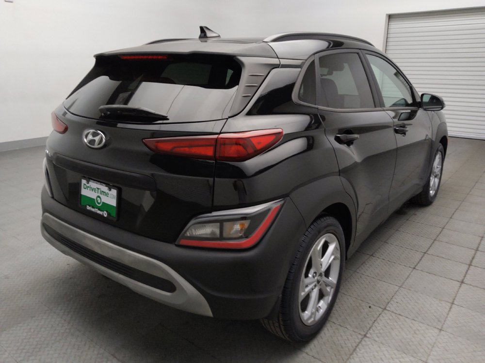 Used 2022 Hyundai Kona SEL FWD image 9