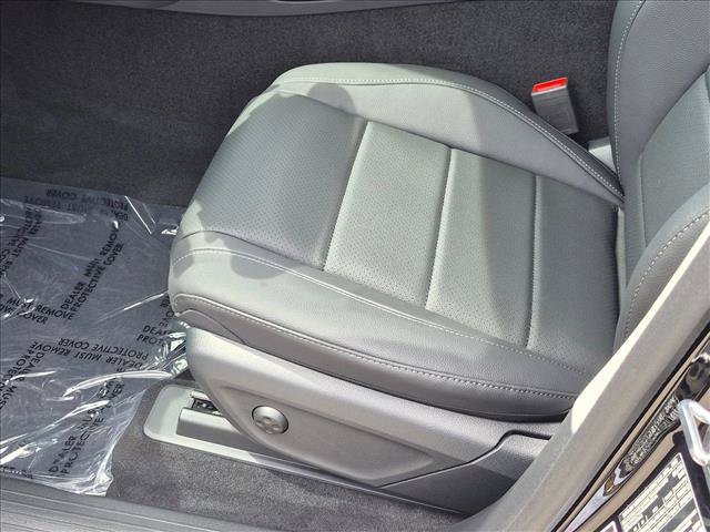 New 2026 Mercedes-Benz GLS 450 4MATIC image 4