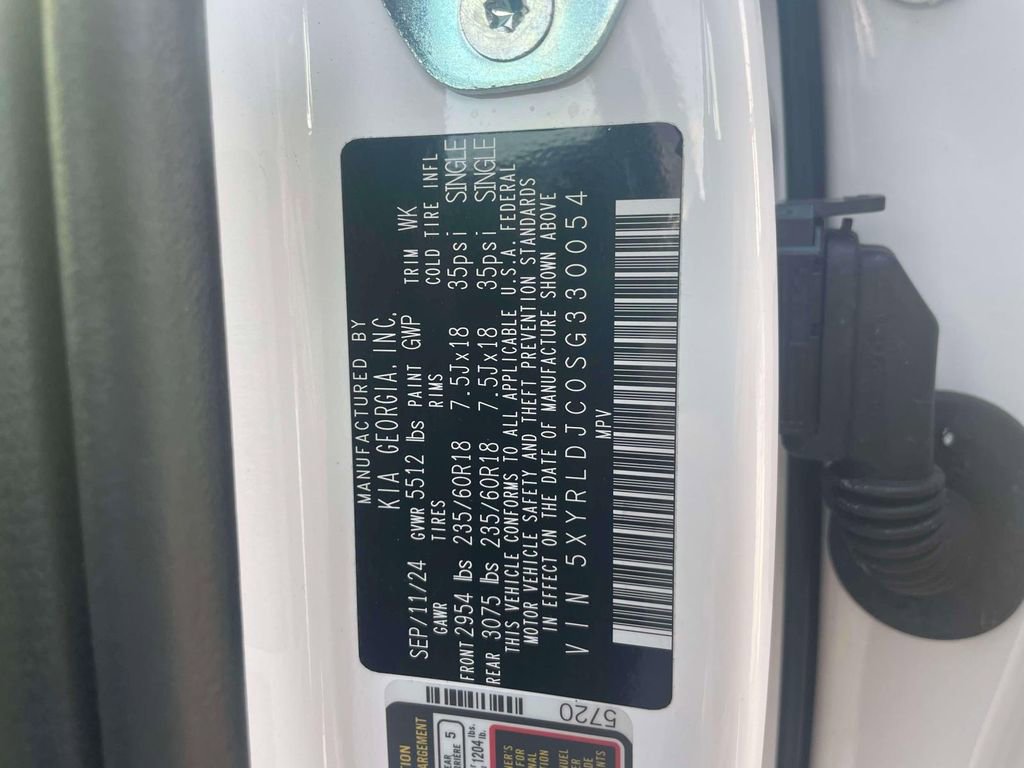 Used 2025 Kia Sorento S w/ Panoramic Sunroof Package image 17