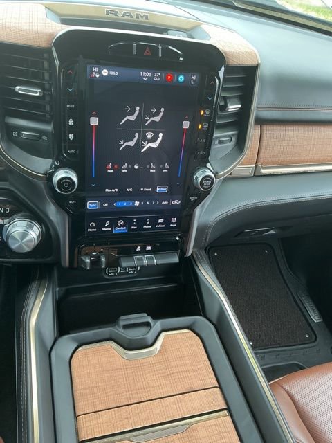 Used 2023 RAM 1500 Limited w/ Body Color Bumper Group image 19