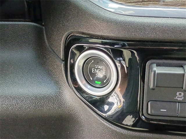 Certified 2024 Chevrolet Silverado 2500 LT image 25