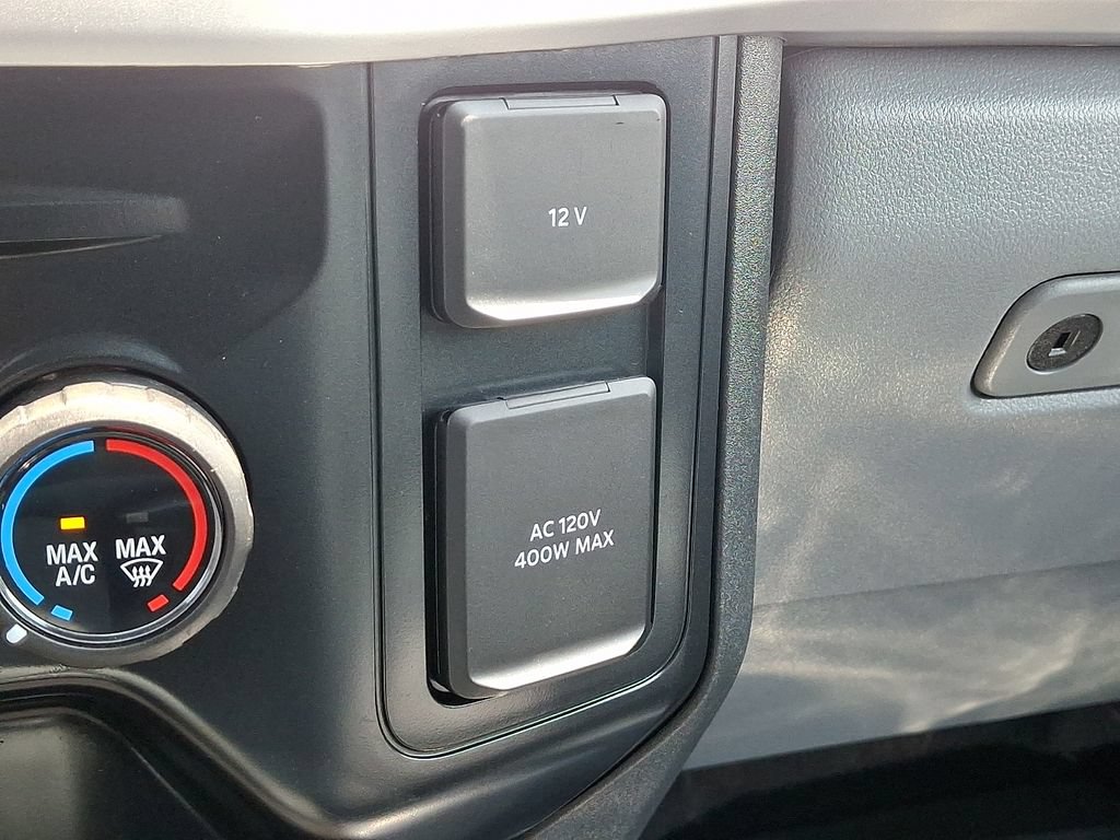 Used 2025 Ford F250 XLT AWD/4WD image 24