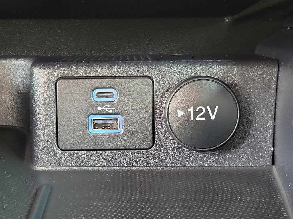 Certified 2022 Ford Escape SEL AWD/4WD image 31