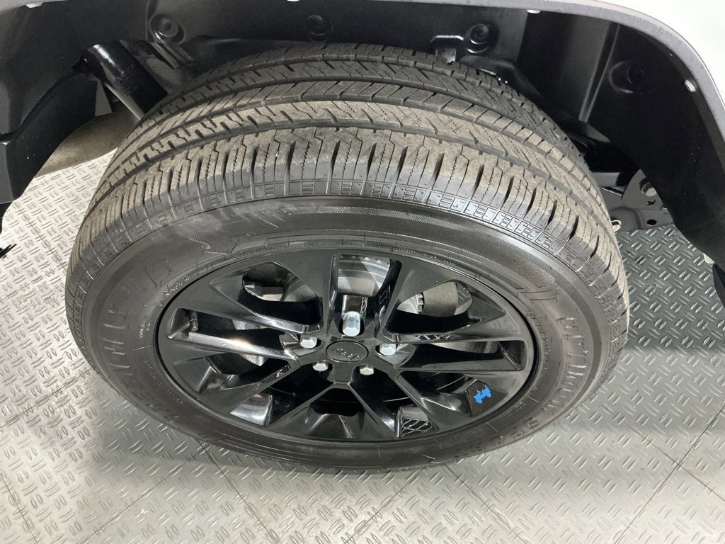 Used 2022 Jeep Wrangler Unlimited Sahara w/ Cold Weather Group image 58