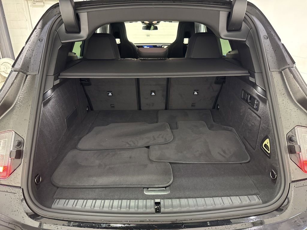 Used 2025 BMW iX M60 image 40