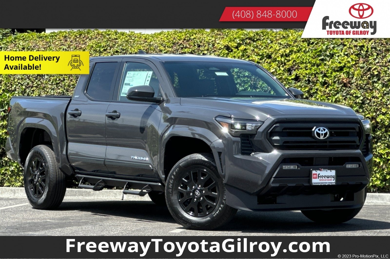 New 2025 Toyota Tacoma SR5
