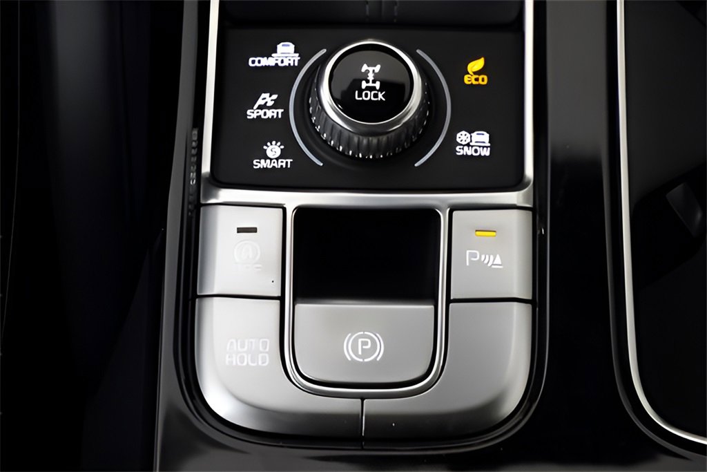 Used 2024 Kia Telluride LX image 37