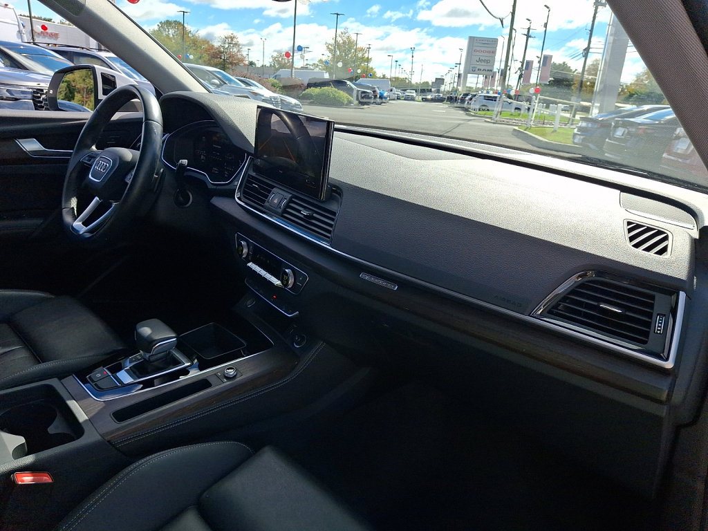 Used 2024 Audi Q5 2.0T Premium Plus AWD/4WD image 11