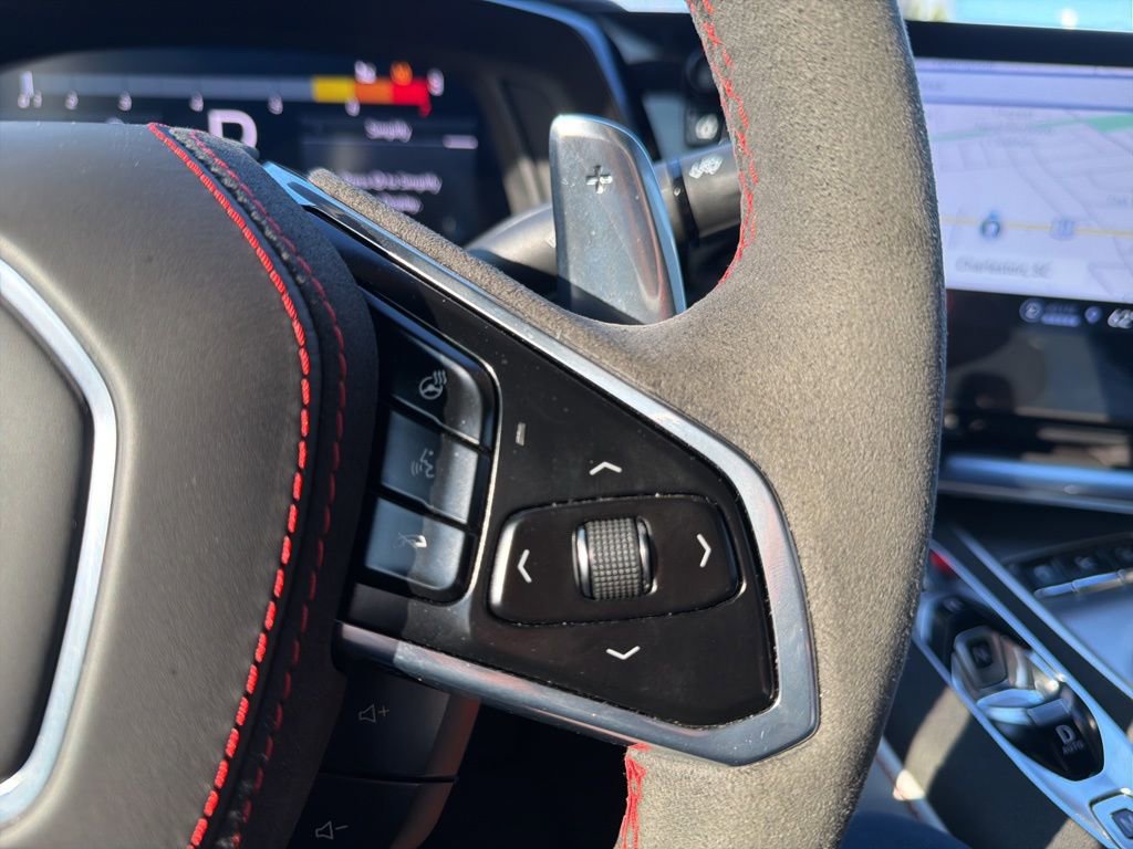 Used 2023 Chevrolet Corvette Stingray Premium Conv w/ Z51 Performance Package image 18