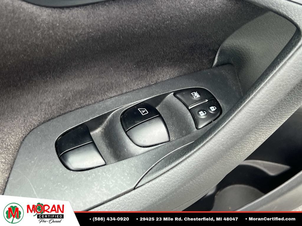 Used 2013 Nissan Altima 2.5 FWD image 15
