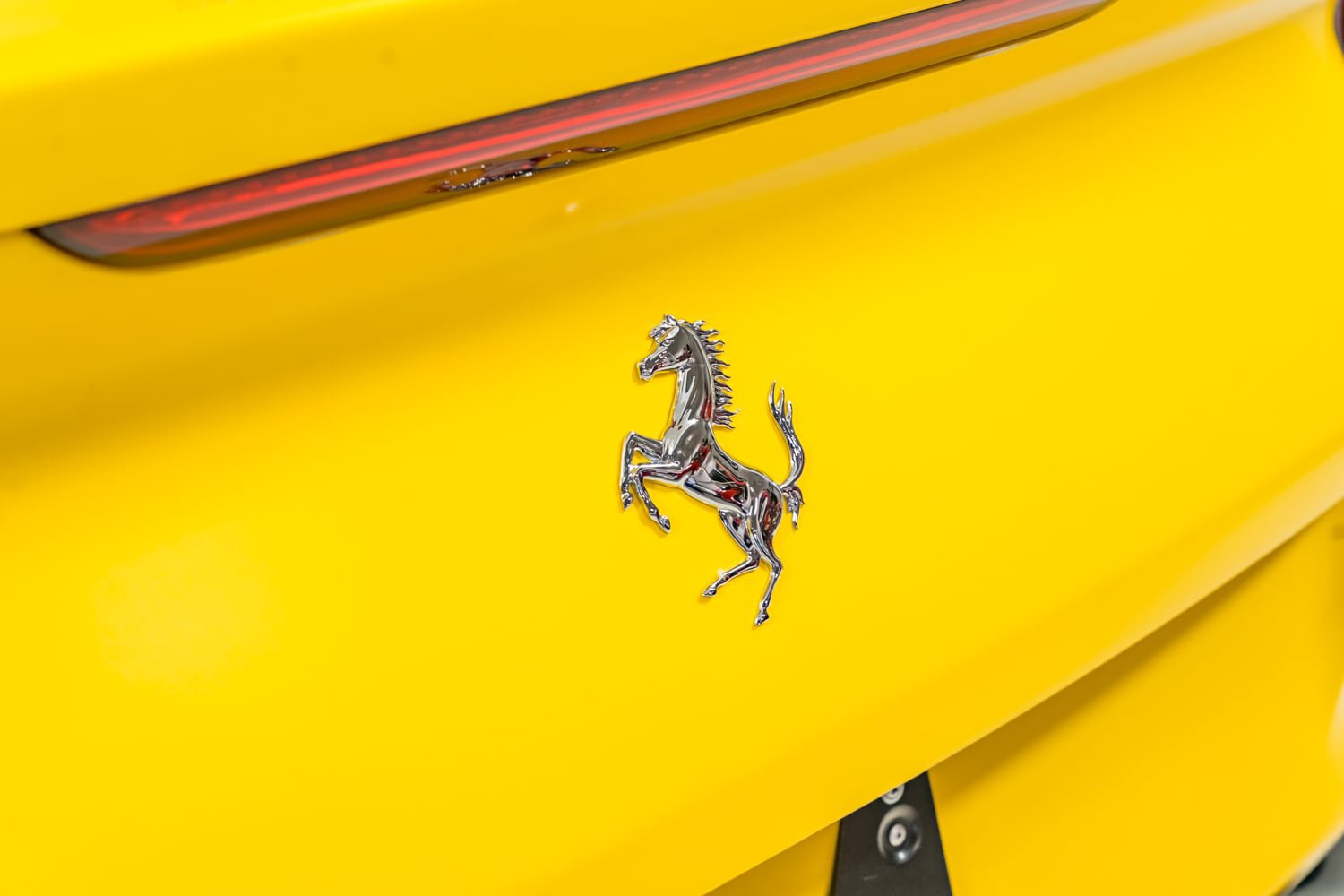 Used 2022 Ferrari 812 GTS RWD image 54