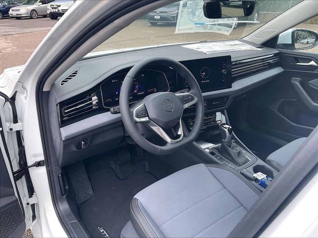 New 2026 Volkswagen Jetta SE FWD image 9