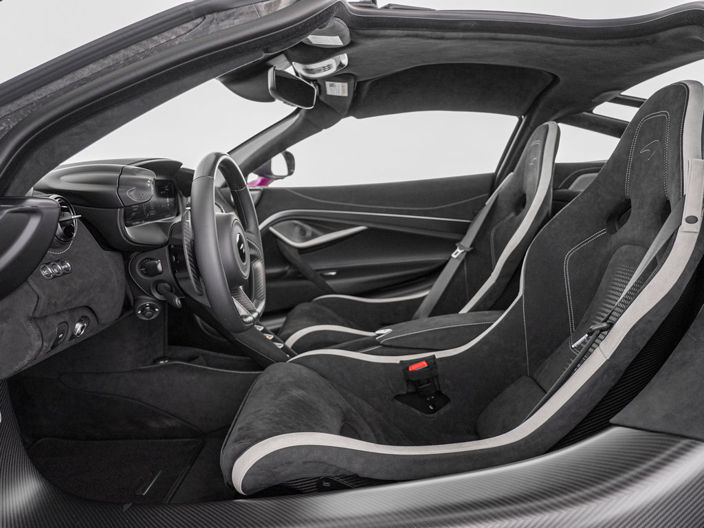 New 2027 McLaren 750S RWD image 14