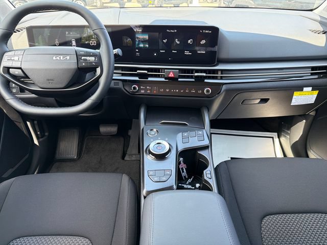 New 2027 Kia Sportage S FWD image 9