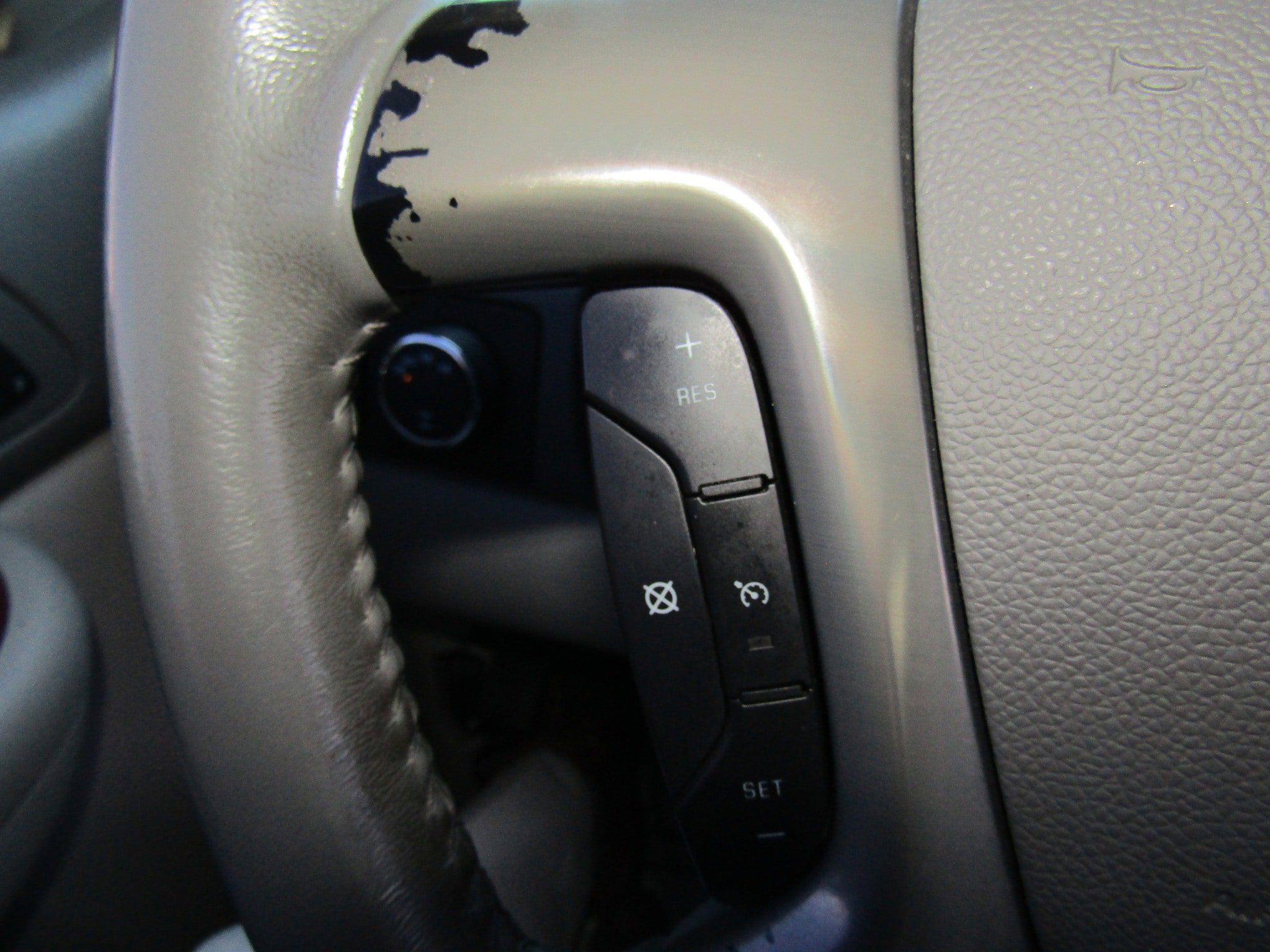 Used 2009 Chevrolet Tahoe LTZ AWD/4WD image 24