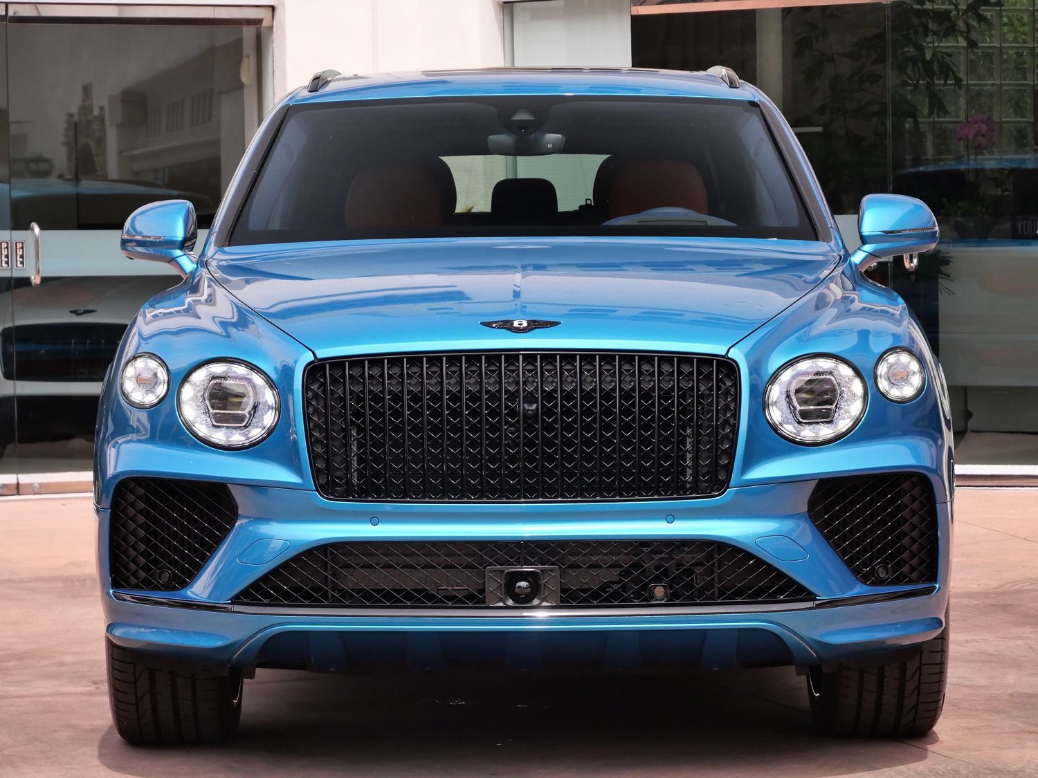 New 2026 Bentley Bentayga Extended Wheelbase AWD/4WD image 11