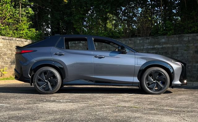 New 2026 Lexus RZ 450e AWD image 3