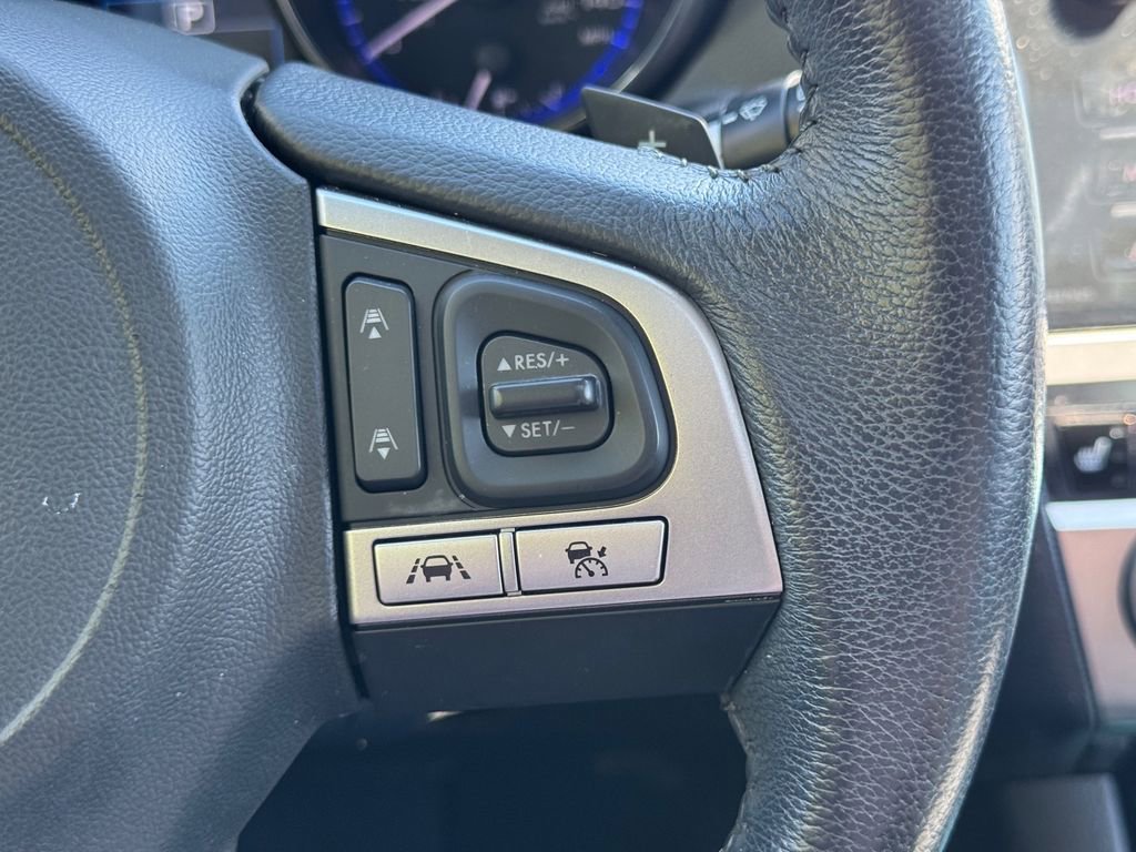 Used 2017 Subaru Outback 2.5i Limited image 19