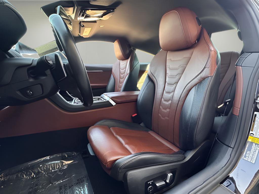 Used 2022 BMW 840i Coupe w/ Driving Assistance Package image 9