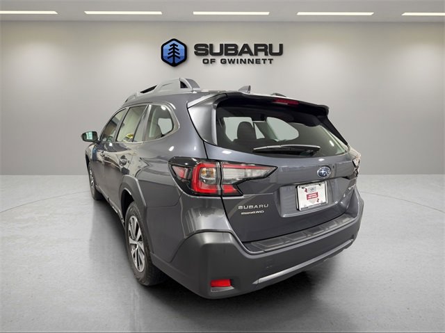 Certified 2025 Subaru Outback w/ Popular Package #1A image 3