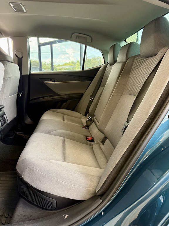 Used 2026 Toyota Camry LE FWD image 17