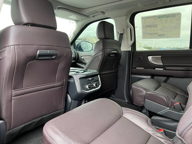 New 2025 Ford Expedition Max Platinum w/ Platinum Ultimate Package AWD/4WD image 34