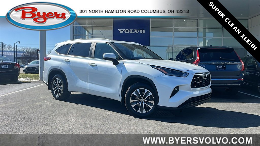 Used 2023 Toyota Highlander XLE video 1